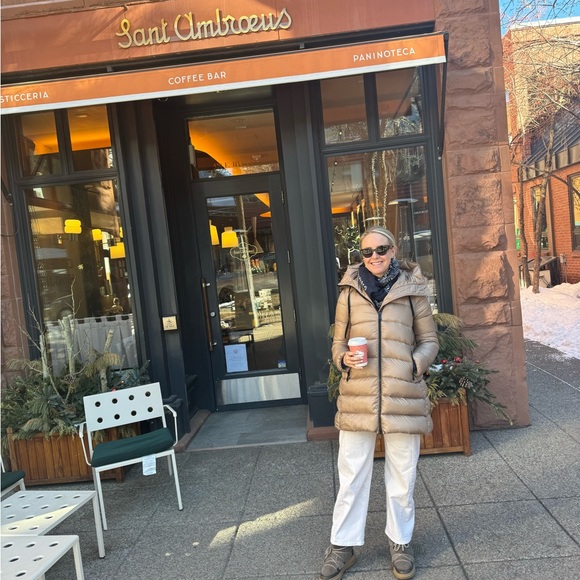 Moncler Suyen Champagne Puffer Coat sz 1 - Picture 7 of 8